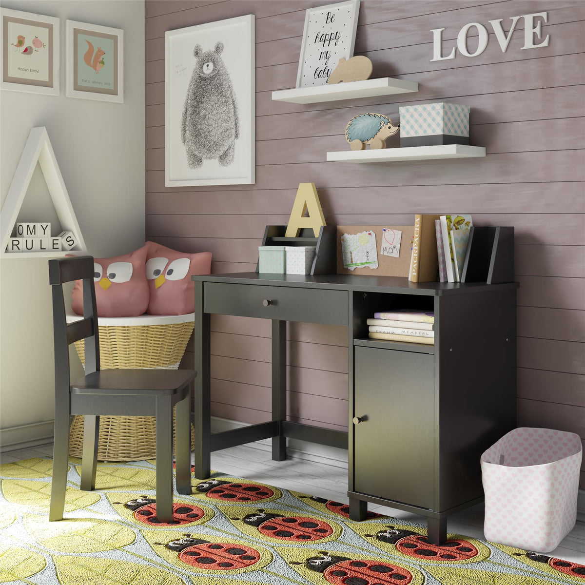 Abigail Kid's Desk with Chair – Ameriwood